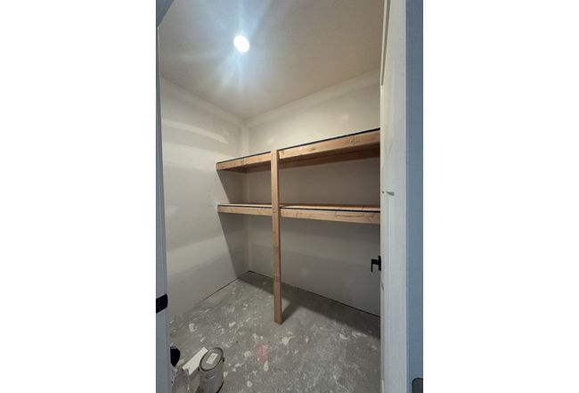 Additional photo 3 of property located at 17209 Y St