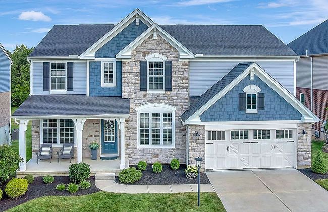 Photo of 9298 Gardenside Ln, Loveland, OH
