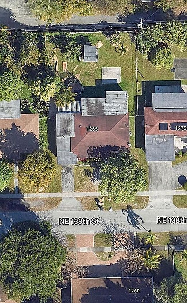 Additional photo 2 of property located at 1265 Ne 138th St