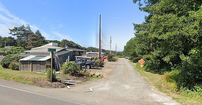 30 Nw Perch St, Yachats, OR