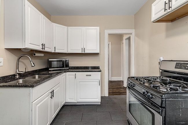 Photo of 1613 Virginia Park St, Detroit, MI
