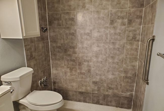 Additional photo 2 of property located at 4323 Segura Ct S