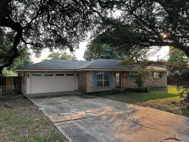 Image of 219 Meadow Ln