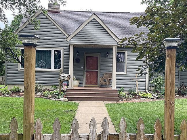 Photo of 1629 N Logan St