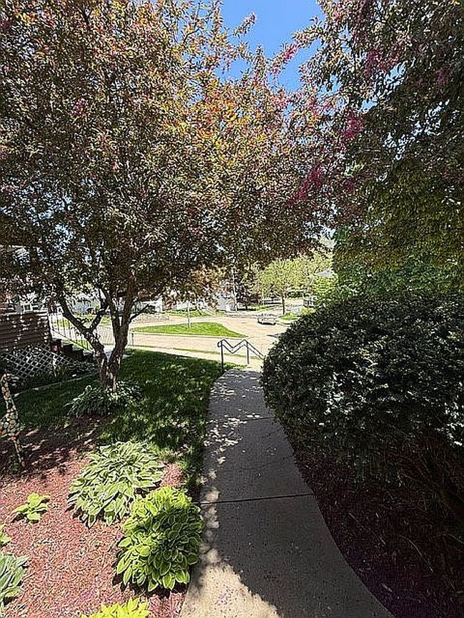 Image of 1435 Parkway St