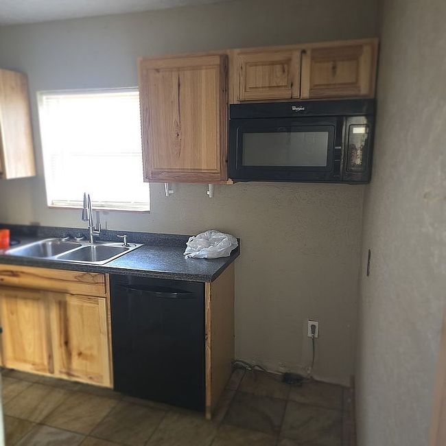 Photo of 213 N Booth Ave, Elk City, OK