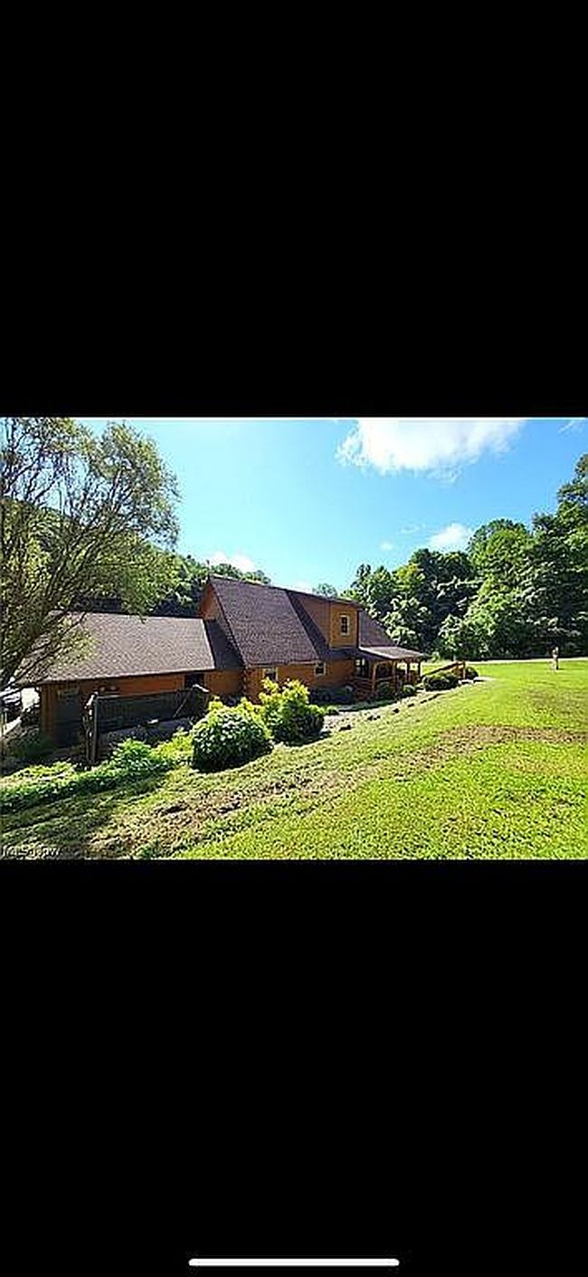 Photo of 26255 Tanners Run Rd, Racine, OH