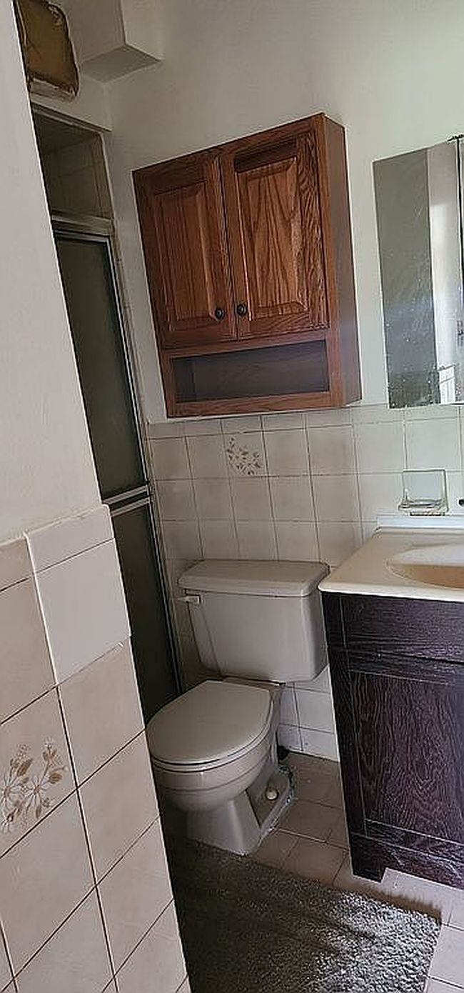 Image of 1105 E 72nd St #3C