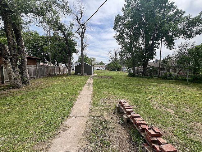 Image of 719 W 11th Ave