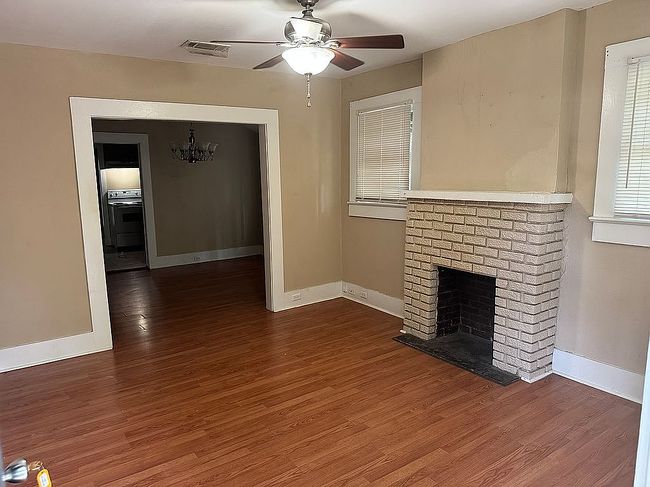 Image of 135 N Carlen St