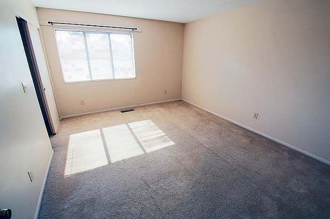 Image of 2669 Cedar Lake Dr