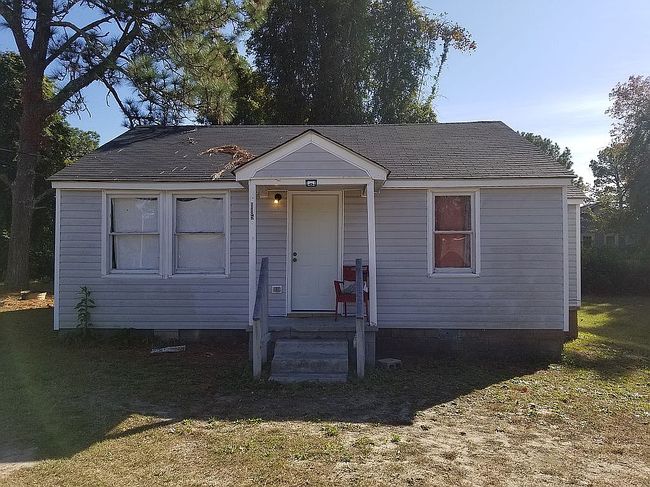Image of 115 Kaye St