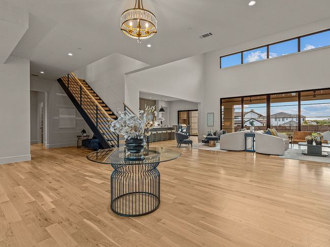 Additional photo 2 of property located at 310 Shady Oaks Dr