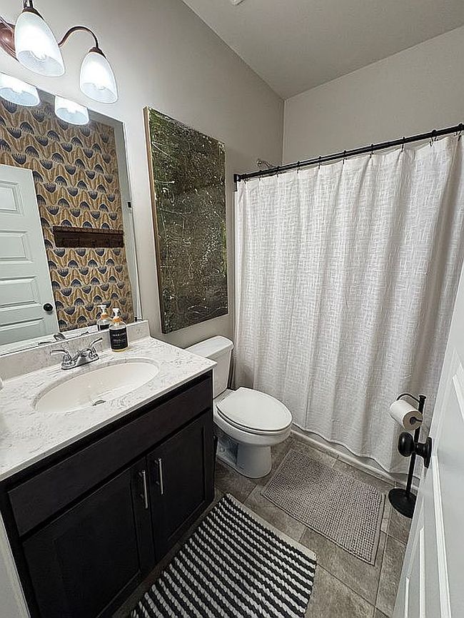Photo of 121 Towns Walk Dr, Athens, GA