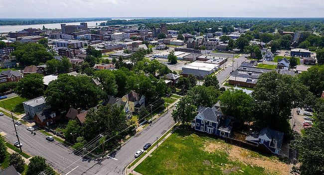 Image of 321 N 8th St