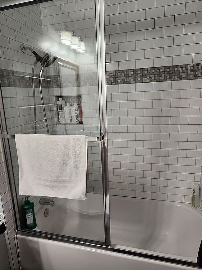 Preview of property located at 244 Breuner Dr Apt 2