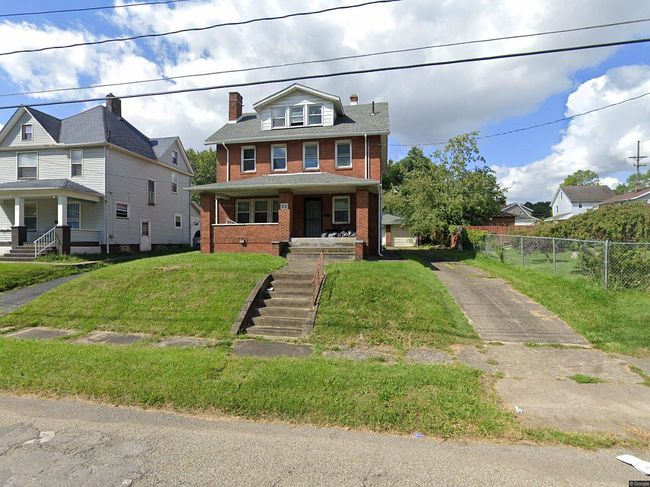 Photo of 18 S Jackson St