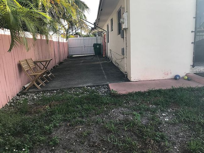Image of 3635 Nw 12th St
