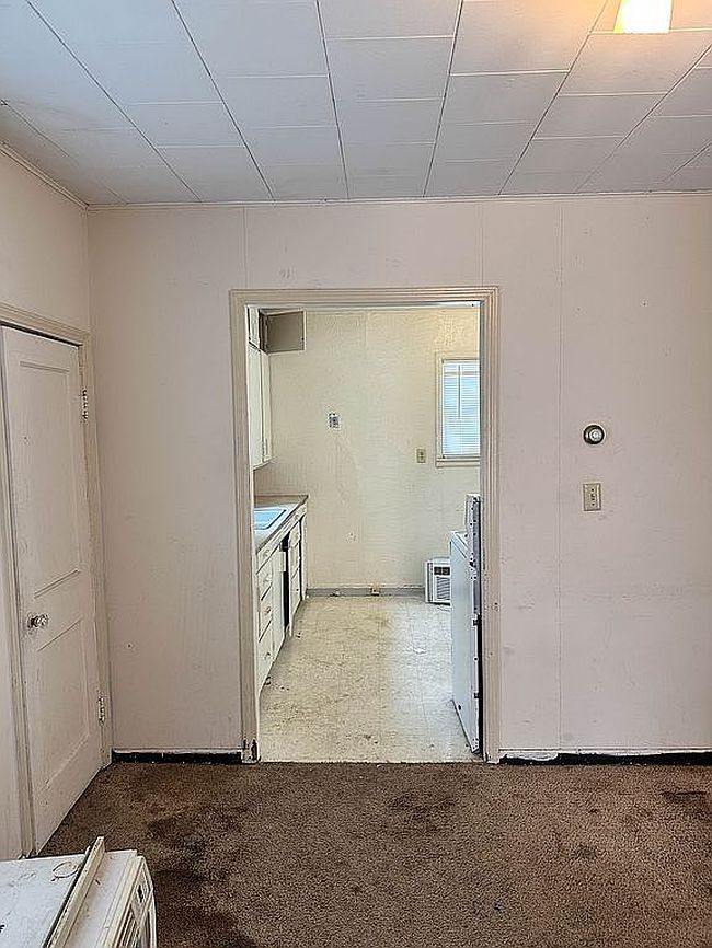 Image of 818 6th Ave N