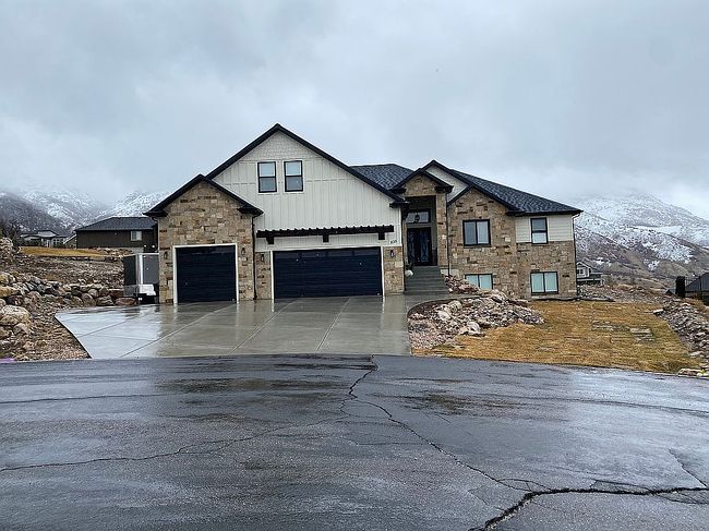 Photo of 838 E Mountain Rd, North Ogden, UT