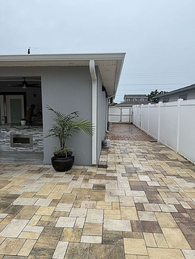Photo of 3415 W Abdella St, Tampa, FL