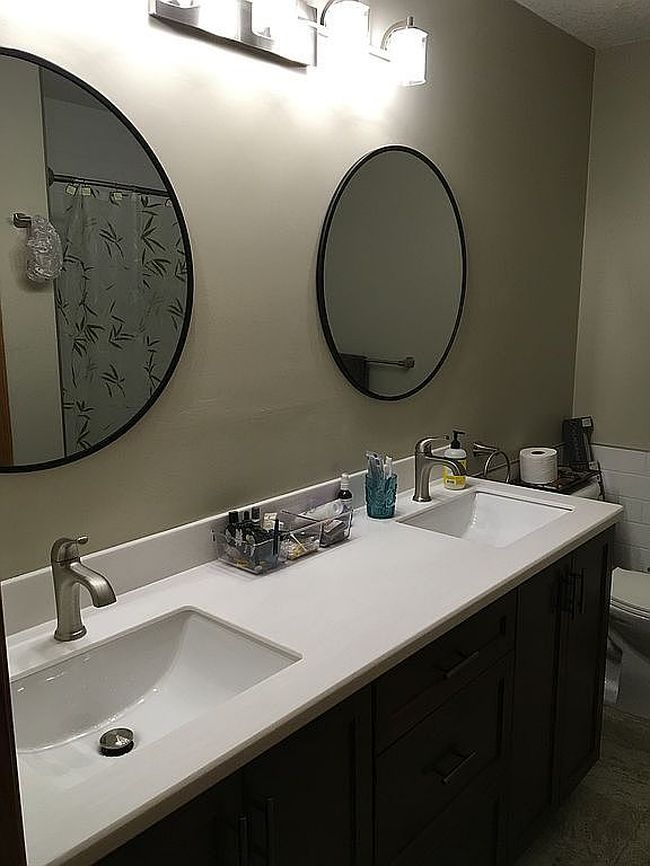 Photo of 111 Yorkton Rdg, Little Canada, MN