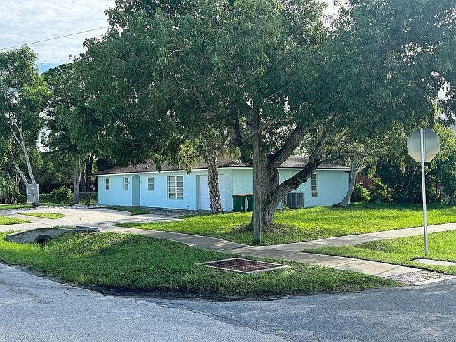Image of 201 Marco Lake Dr