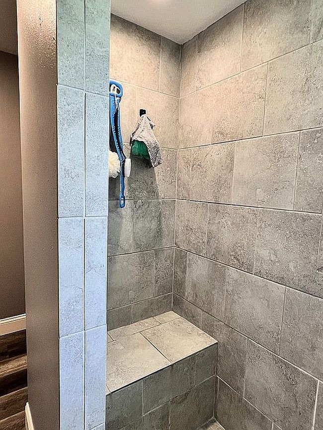 Additional photo 3 of property located at 1401 Sheehan Blvd