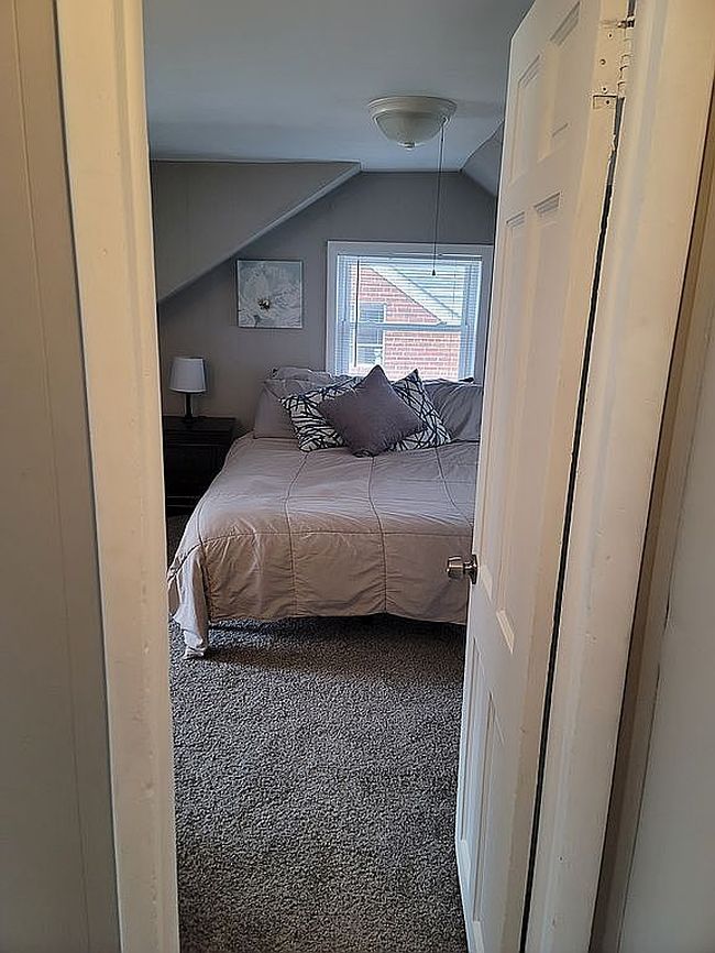 Photo of 102 Kent Rd, Glen Burnie, MD