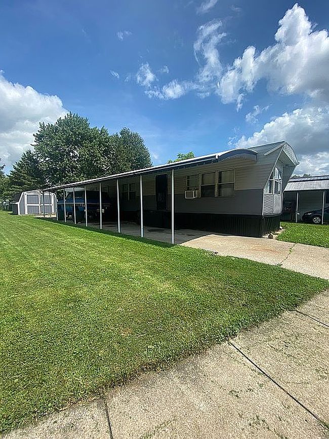 Photo of 1166 Lafayette Rd #G7, Medina, OH