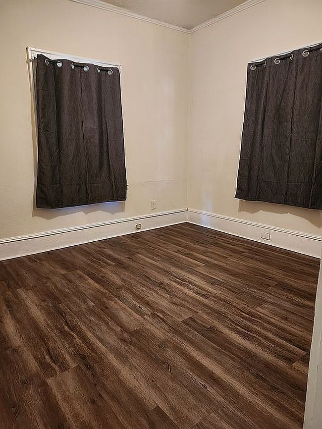 Preview of property located at 870 Sunnydale Dr