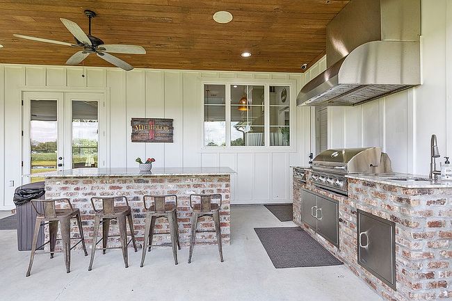 Image of 4011 Sea Breeze Pvt Dr