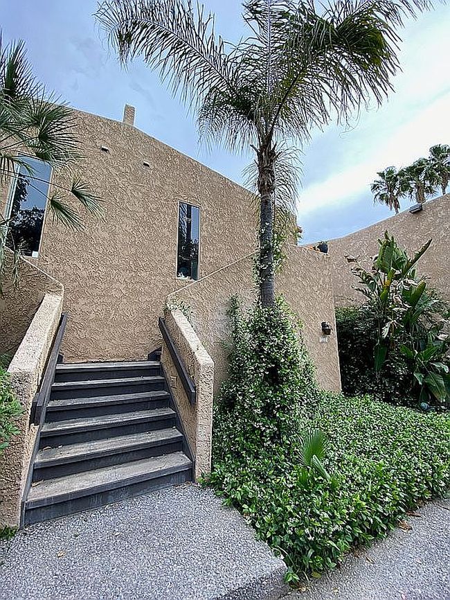 Photo of 560 N Dodge Blvd, Tucson, AZ