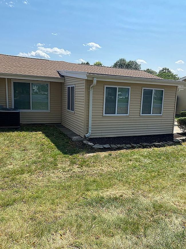 Photo of 297A Yardley Dr, Monroe Township, NJ