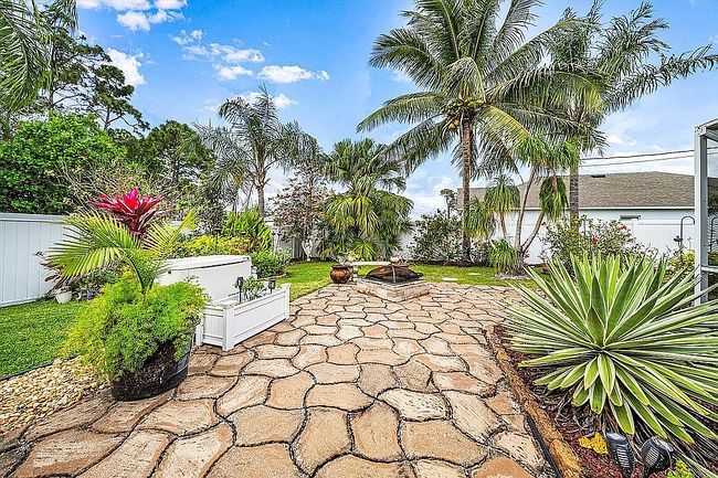 Image of 1433 Sw Devera Ave
