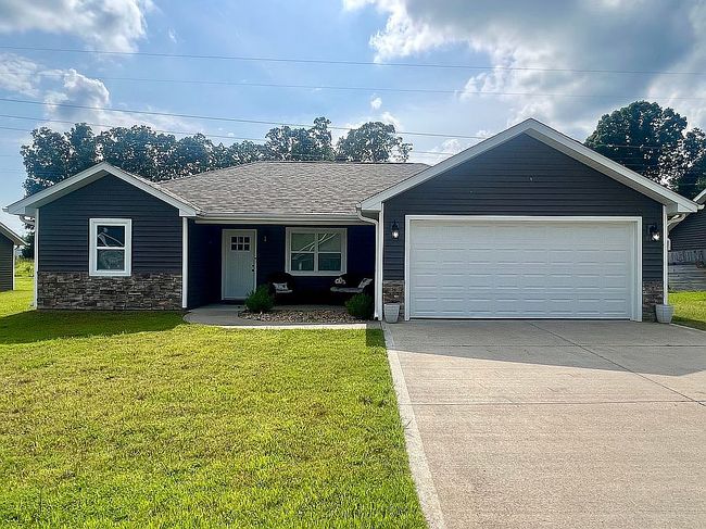 Photo of 113 Perseverance Dr, Poplar Bluff, MO