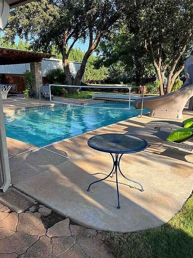 Image of 7008 59th St