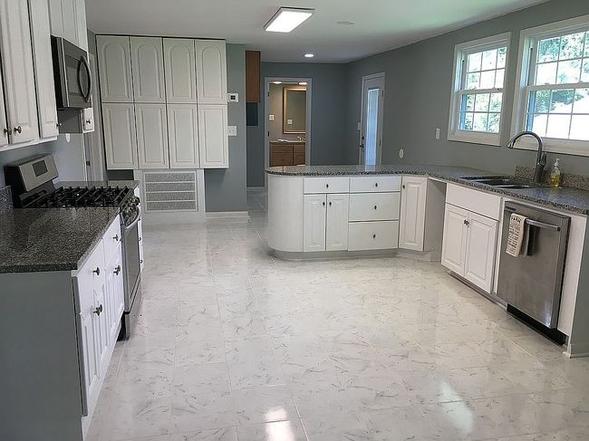 Preview of property located at 23 N Greenwood Avenue Ext