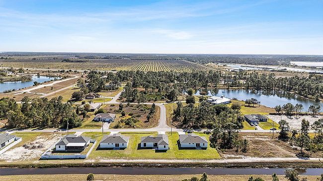 Photo of 933 Gleason St, Lehigh Acres, FL