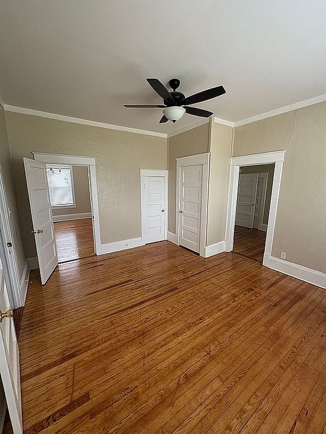 Image of 3902 W Wilson St