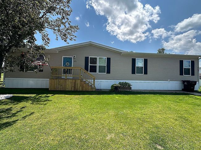Photo of 552 Dorchester Dr