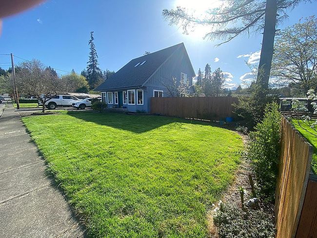 Additional photo 2 of property located at 1162 1st Ave