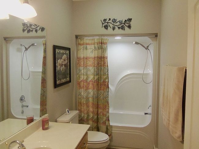 Additional photo 1 of property located at 543 Favre Cir