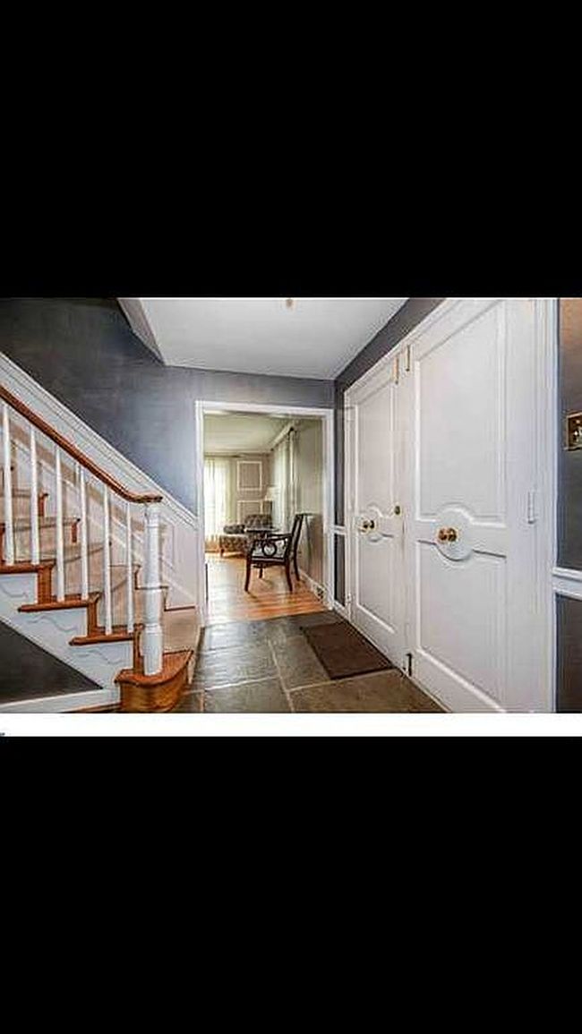 Preview of property located at 305 Continental Ln