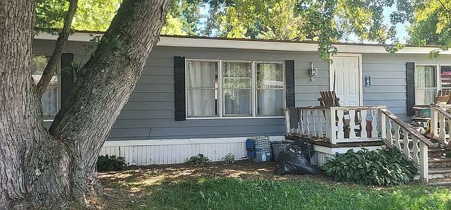 Image of 102 Cambridge Cir