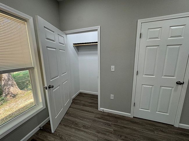 Photo of 127 W Chestnut St, Scott City, MO