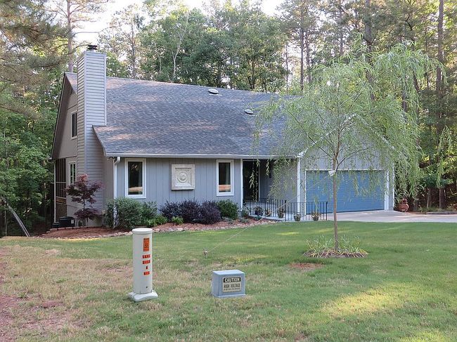 Image of 205 River Pl