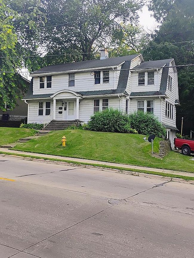 Photo of 1200 25th St, Rock Island, IL