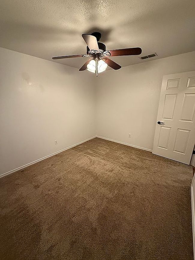 Photo of 6515 7th St, Lubbock, TX