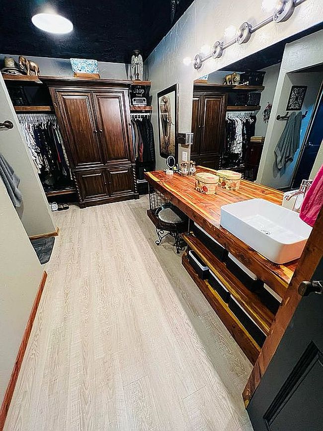 Additional photo 2 of property located at 2075 County Road 2585